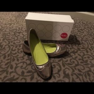 Boden Metallic Flats SZ 39 (US 8)